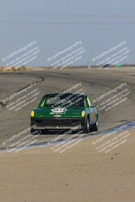 media/Oct-29-2022-CalClub SCCA (Sat) [[e05833b2e9]]/Race Group 4/Qualifying (Outside Grapevine)/